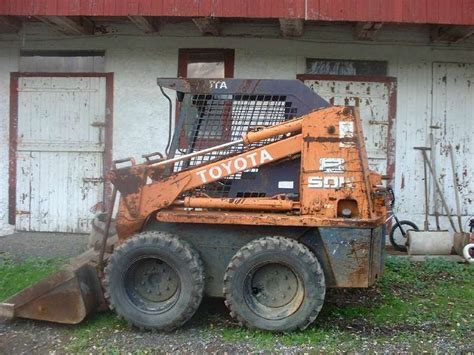 toyota huski skid steer parts